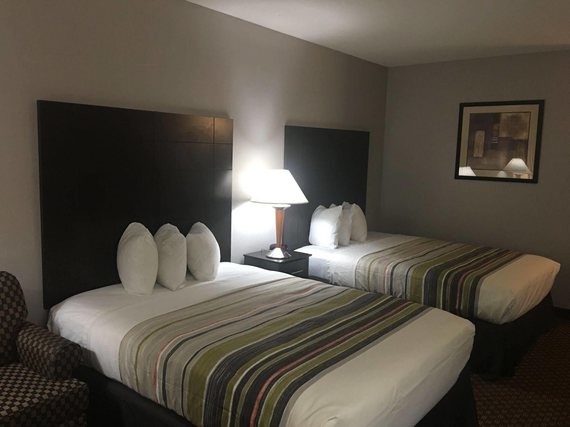 Country Inn & Suites By Radisson, Indianapolis East, In 외부 사진