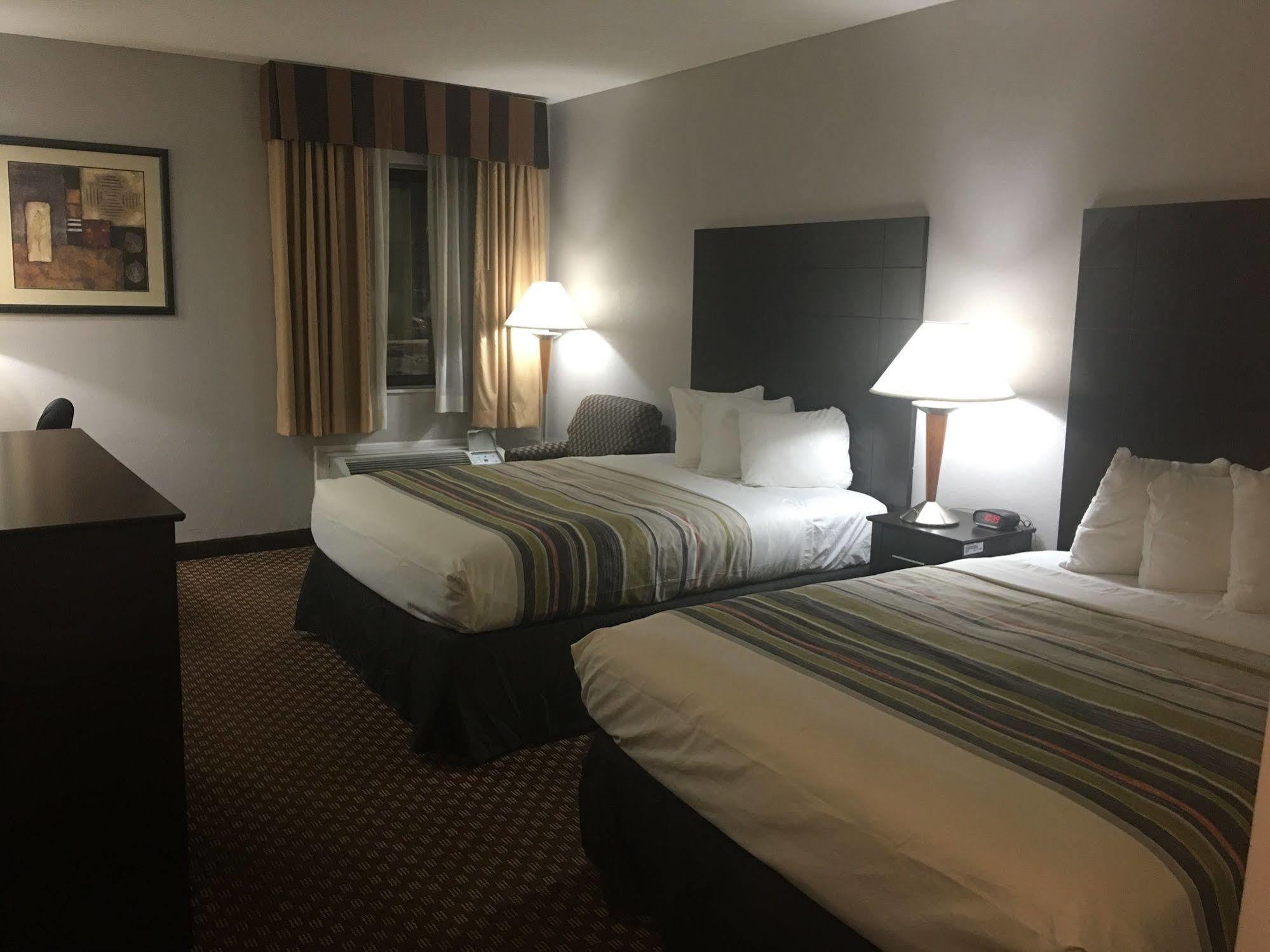 Country Inn & Suites By Radisson, Indianapolis East, In 외부 사진