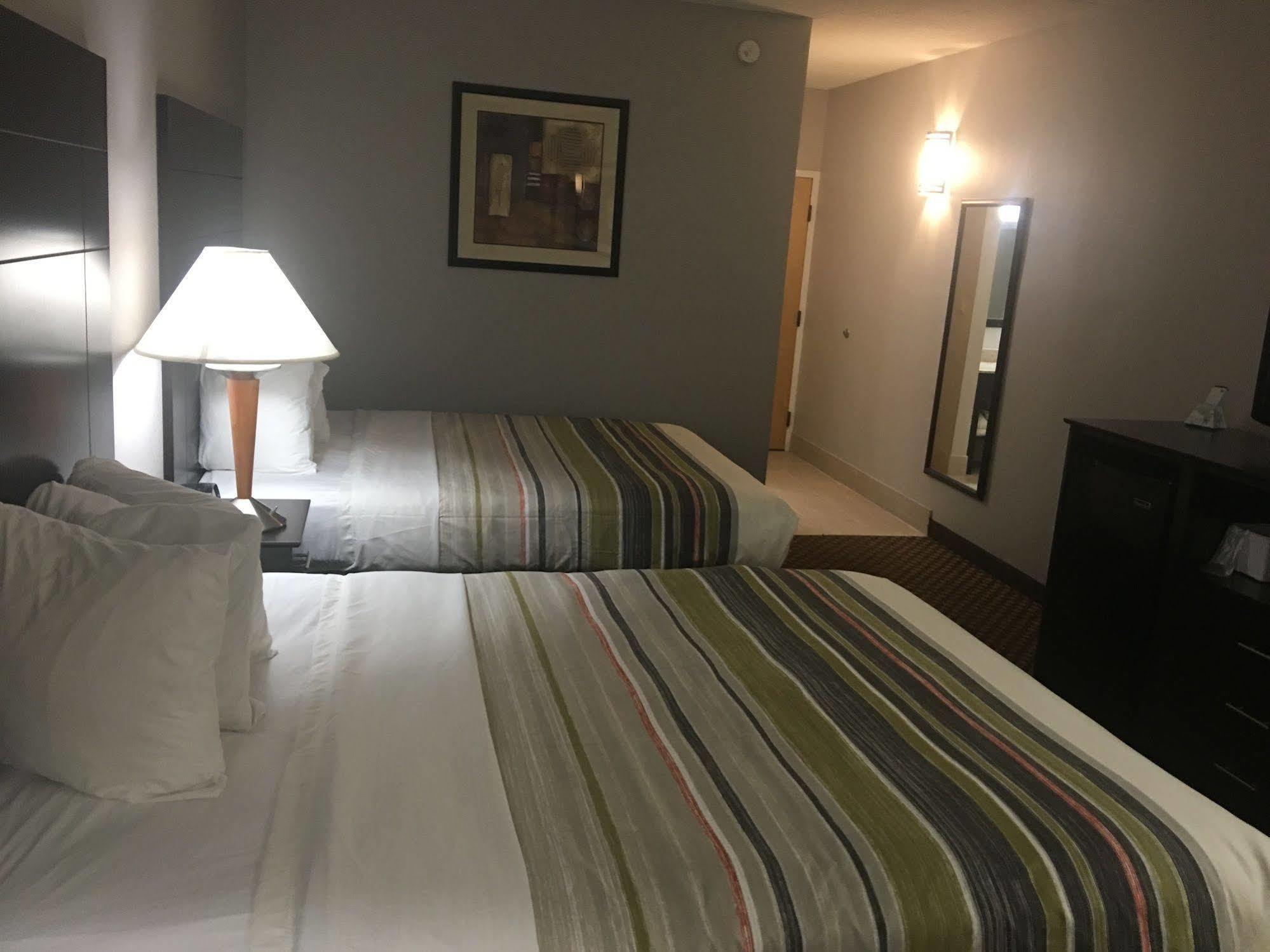 Country Inn & Suites By Radisson, Indianapolis East, In 외부 사진